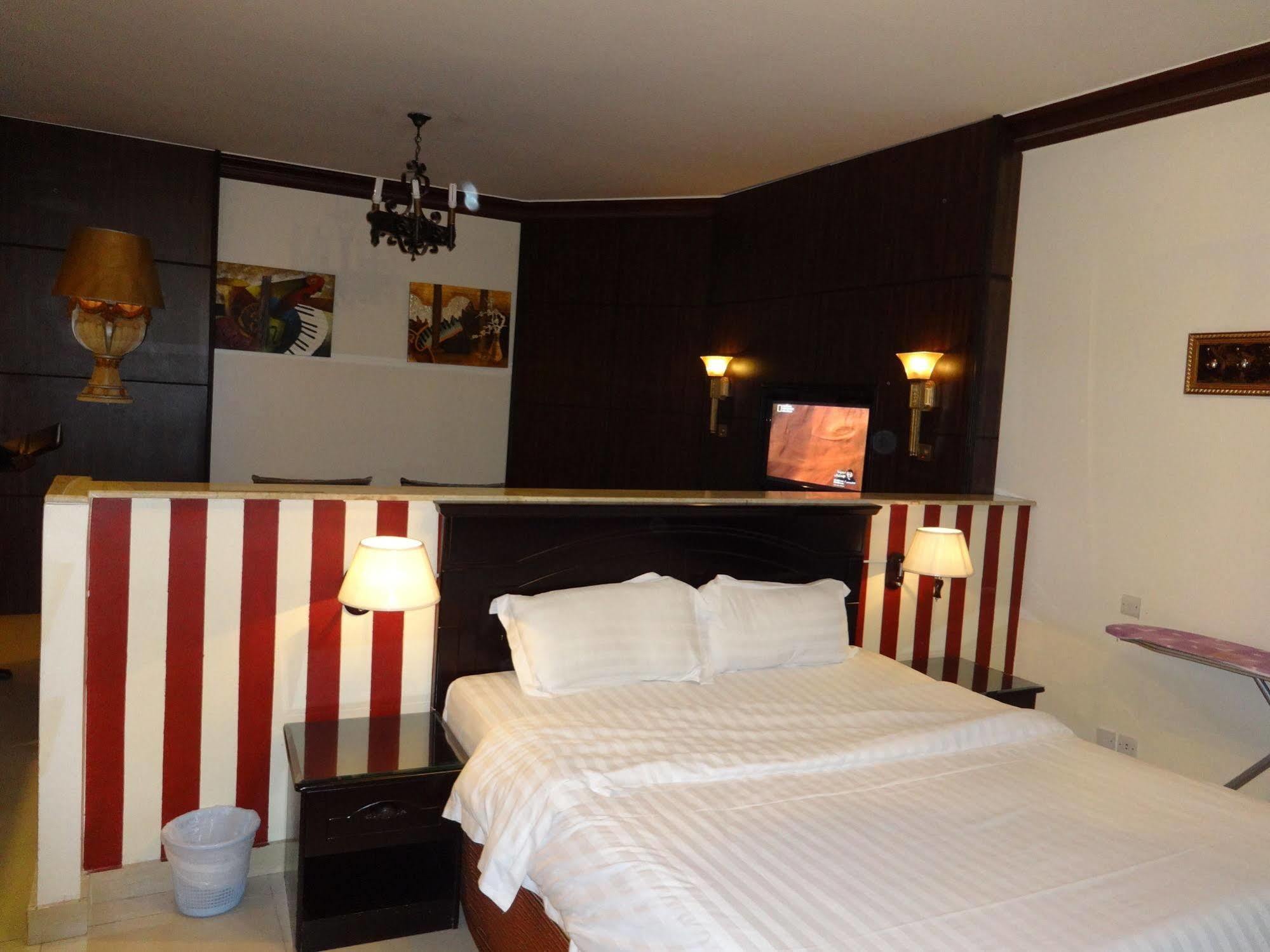 Orans Suites 2 Yidda Exterior foto